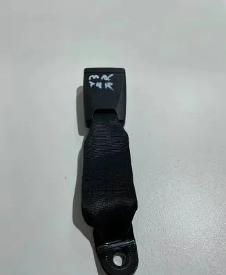 Porsche Macan (95B) Middle seatbelt buckle (rear) 95B857740