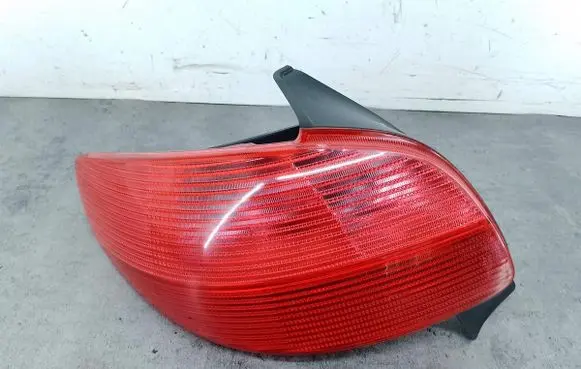 Peugeot 206 Rear/tail lights 