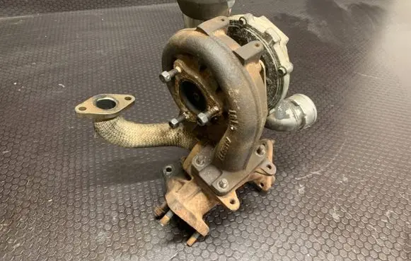 Audi A8 S8 D2 4D Turbo 3503032