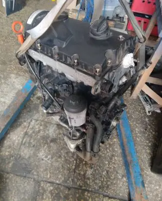 Volkswagen Transporter - Caravelle T5 Engine BRS
