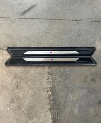BMW 4 F32 F33 Front sill trim cover 8937926 8054526 0201331