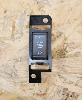 Nissan Qashqai Seat heating switch 5ABS