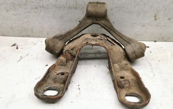 Muffler mount bracket/holder