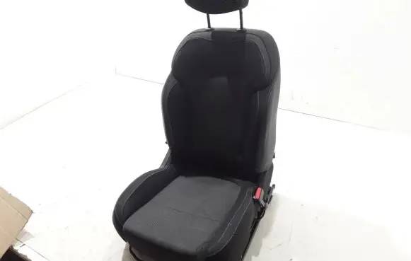 Renault Megane IV Front passenger seat 