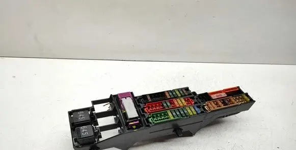 Audi A6 S6 C7 4G Fuse module 4G0971845A