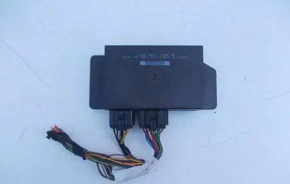Volkswagen PASSAT B5.5 Comfort/convenience module 1C0959799B 5DK00821400