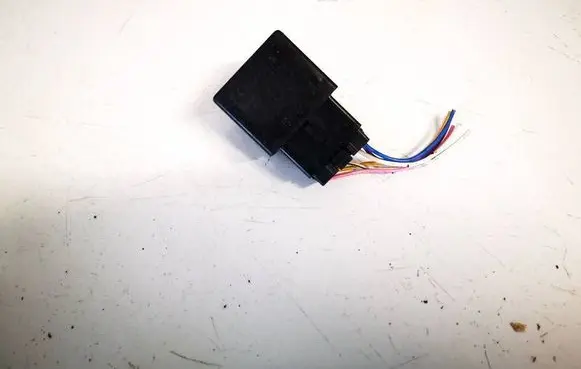 Toyota Avensis T270 Other control units/modules 895a147010