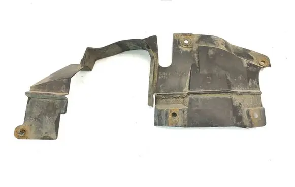 Mazda 6 Engine splash shield/under tray GJ6A56342LH