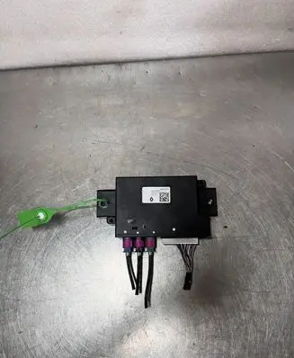 Renault Megane E-Tech Trunk lid opening control unit 
