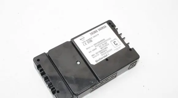 Nissan Leaf I (ZE0) Bluetooth control unit module 283B03NM0A