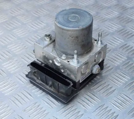 Toyota Aygo AB10 ABS Pump 0265951530