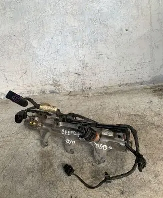 Volkswagen Beetle A5 Fuel injectors set 08J133036