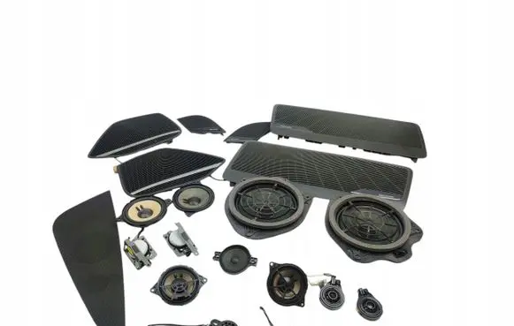 Audi A5 Audio system kit 8W6035411A