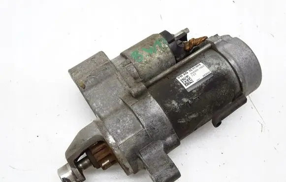 Audi A6 C7 Starter motor 03L911024B