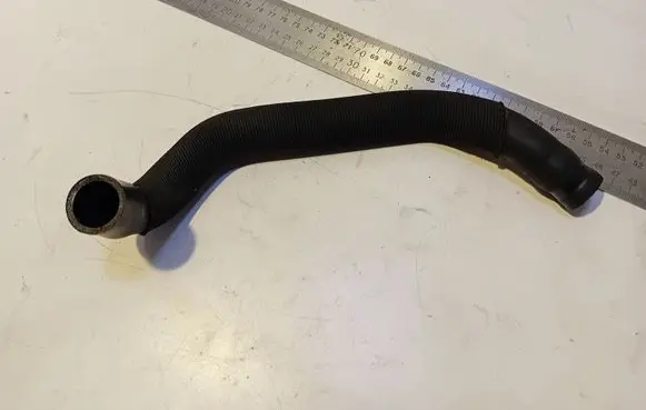 Audi A6 S6 C6 4F Engine coolant pipe/hose