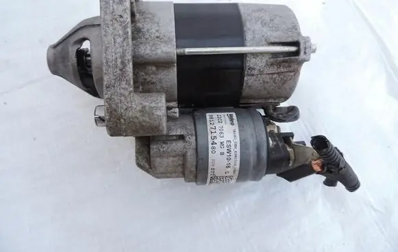 Opel Corsa F Starter motor 9812715480