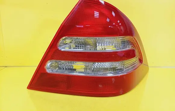 Mercedes-Benz C W203 Rear/tail lights