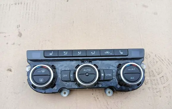 Volkswagen PASSAT B7 Climate control unit 3AA907044BB