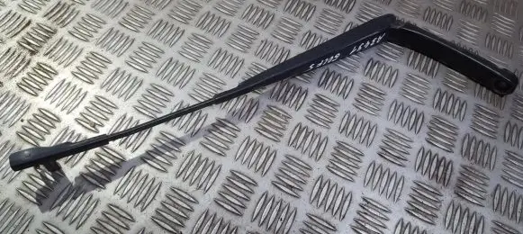 Volkswagen Golf V Front wiper blade arm 1K2955410