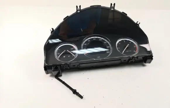 Mercedes-Benz C W204 Speedometer (instrument cluster) A2045403248