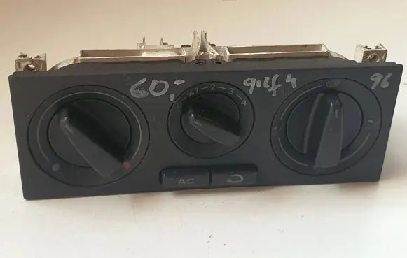 Volkswagen Golf III Climate control unit 1J0820045G