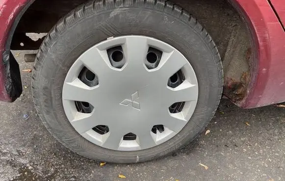 Mitsubishi Colt R12 steel rim 