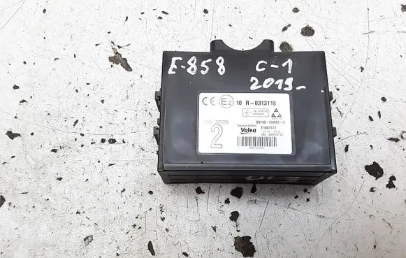 Citroen C1 Door central lock control unit/module 897400h040d
