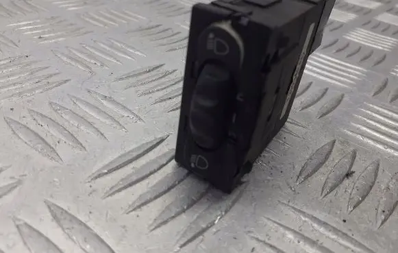 Renault Clio II Headlight level height control switch 8200060042