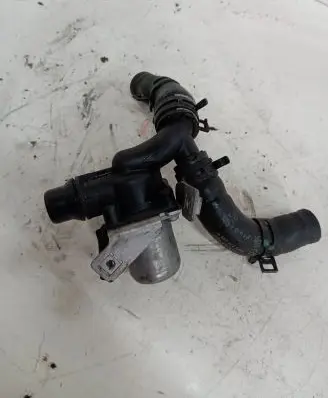 Mercedes-Benz E W212 Coolant heater control valve A6512000431