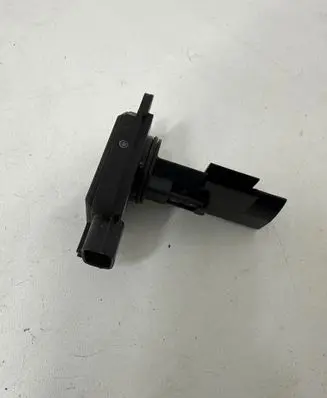 Mitsubishi Grandis Mass air flow meter MR985187 E5T60171 4617B