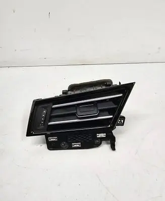 Volkswagen PASSAT B8 Dashboard side air vent grill/cover trim 3G1819701