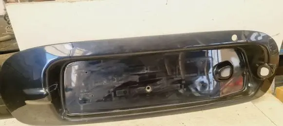Hyundai Santa Fe Trunk door license plate light bar 8737126010