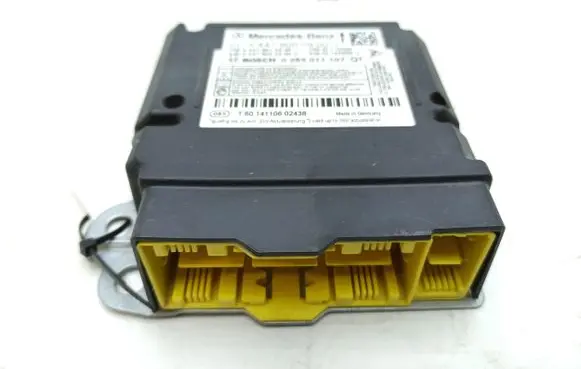 Mercedes-Benz Vito Viano W447 Airbag control unit/module A4479000900 A4479010200 A4479020200