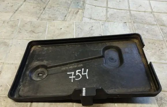 Battery tray
