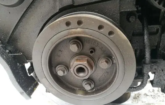 Volvo S80 Crankshaft pulley h0103aa
