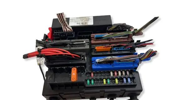 Opel Vectra C Fuse box set 532150018 09228740 0033701
