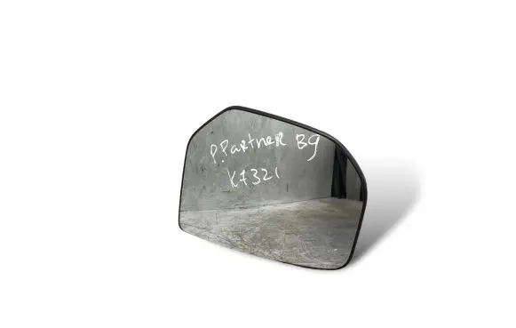 Peugeot Partner Wing mirror glass 232634047
