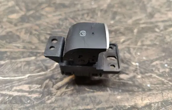 Alfa Romeo Stelvio Hand parking brake switch 01561182110
