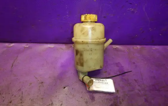 Mazda 323 Coolant expansion tank/reservoir