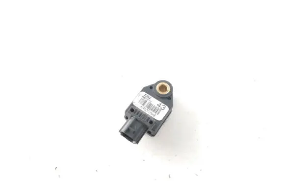 Toyota Tundra II Airbag deployment crash/impact sensor 898310C110
