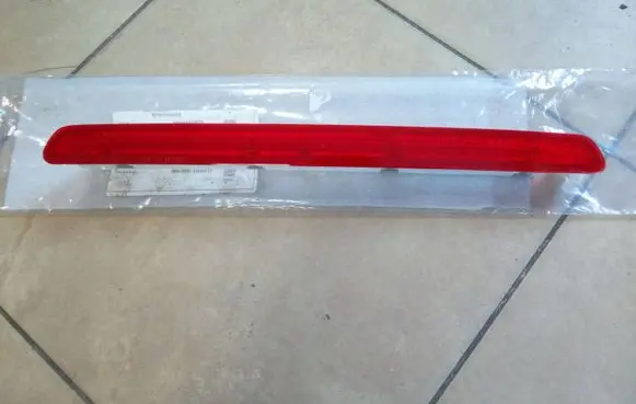Volkswagen Multivan T6 Third/center stoplight 7E0945087F