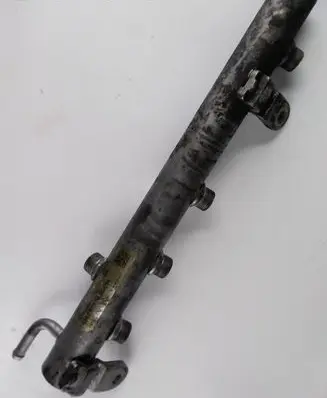 Mercedes-Benz E W211 Fuel main line pipe A6420700495004