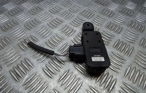 Lexus RX 450H Air quality sensor 0136500040