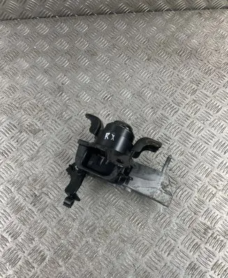 Lexus RX 450H Engine mount bracket K9271428