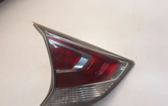Nissan X-Trail T32 Tailgate rear/tail lights 265554CA1B