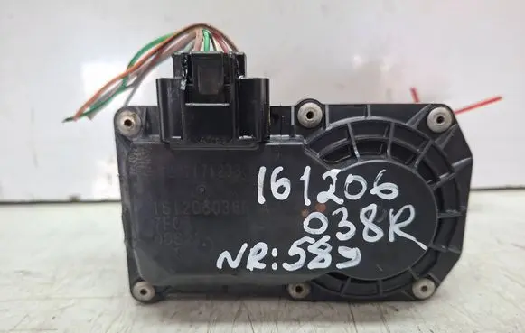 Renault Clio IV Throttle body valve S27610589 H8201171233