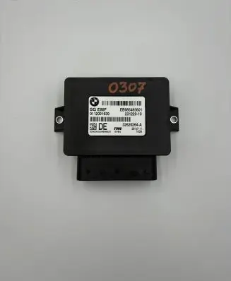 BMW X3 F25 Hand brake control module 6854856 23122010 0112091639