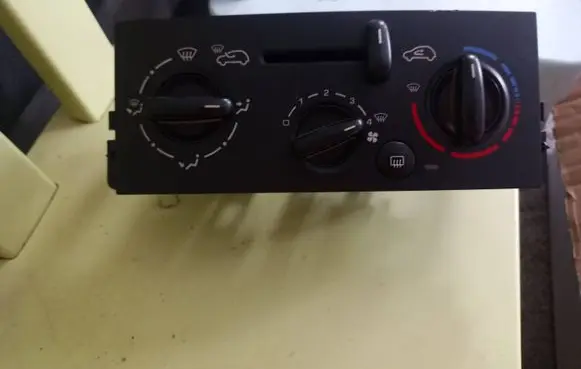 Peugeot 207 Climate control unit 1848820225