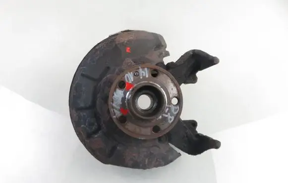 Skoda Fabia Mk1 (6Y) Front wheel hub spindle knuckle