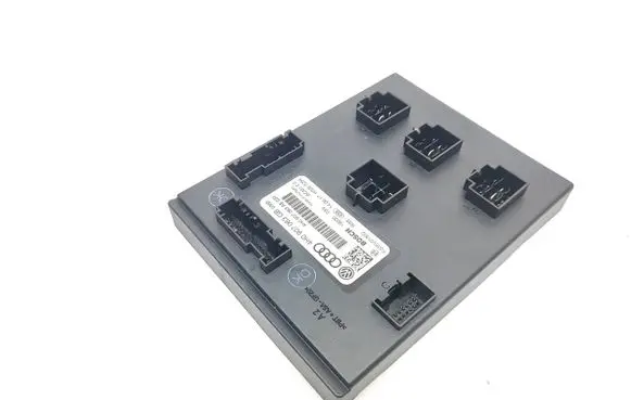 Audi A8 S8 D4 4H Comfort/convenience module 4H0907063AB 4H0907063GB
